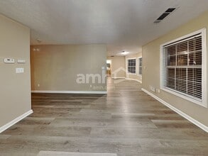 3355 Brook Lea Dr in Lawrenceville, GA - Foto de edificio - Building Photo