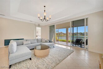 7168 Lemuria Cir in Naples, FL - Building Photo - Building Photo