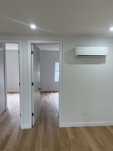 199 N 6th St in Brooklyn, NY - Building Photo - Interior Photo