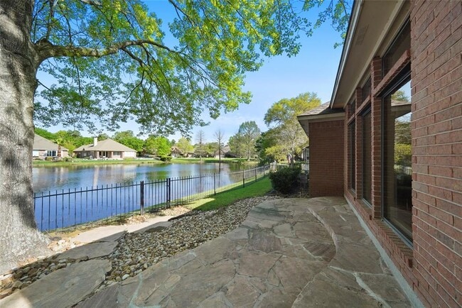 39 Wild Meadow Ct