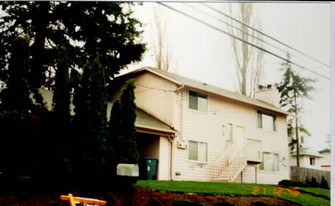 4326 155th St SW in Lynnwood, WA - Building Photo