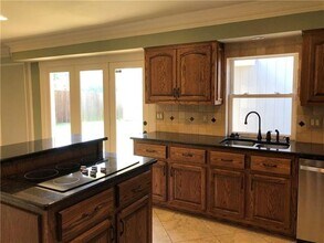 3112 Kingston Dr in Plano, TX - Building Photo - Building Photo