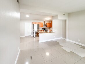 2145 Bourget Dr in Jacksonville, FL - Building Photo - Building Photo