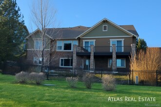 6242 S Oak Hill Ct in Aurora, CO - Building Photo - Building Photo