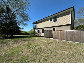 1854 N Bayview Rd in Southold, NY - Building Photo - Building Photo