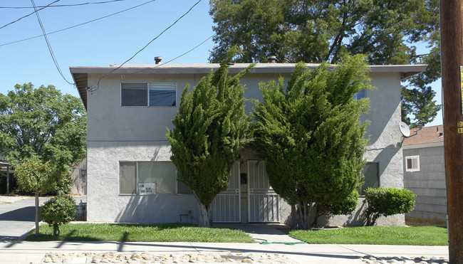 1006 W 7th St in Antioch, CA - Building Photo - Building Photo