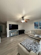 443 NW Sandpiper Ave in Mountain Home, ID - Building Photo - Building Photo