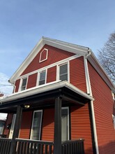 48 2nd St in Irondequoit, NY - Foto de edificio - Building Photo