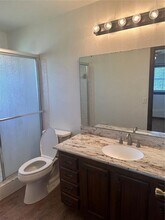 5741 NE 4th Pl in Ocala, FL - Building Photo - Building Photo