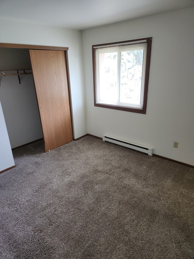 771 McKinley Ave, Unit 6 in Hartford, WI - Building Photo - Building Photo