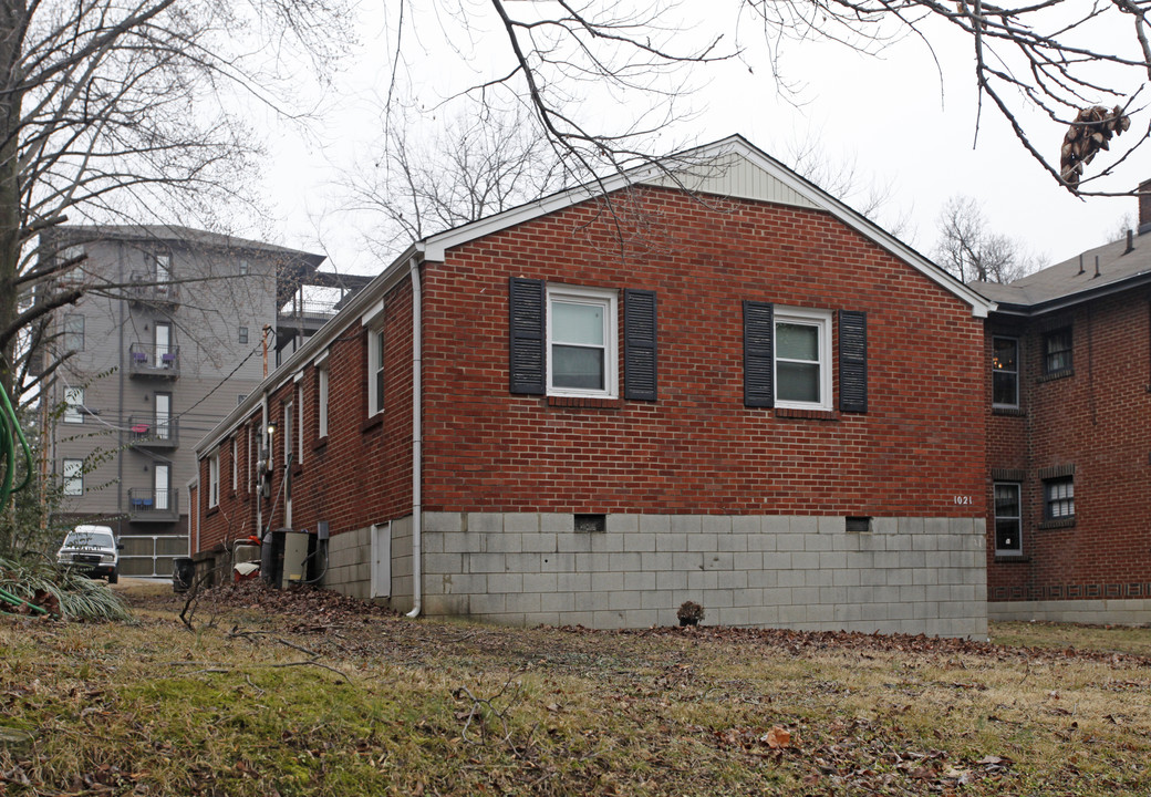 1021 17th Ave S in Nashville, TN - Building Photo