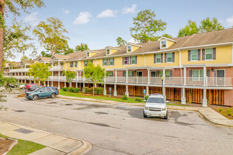 Pinecrest Greene in Charleston, SC - Foto de edificio - Building Photo