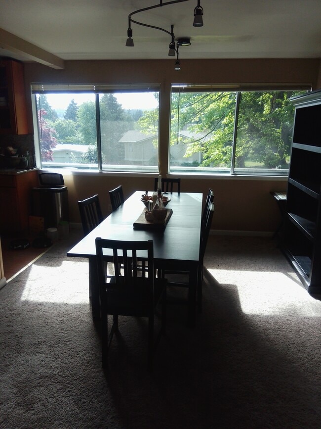 property at 12000 SE 73rd Pl