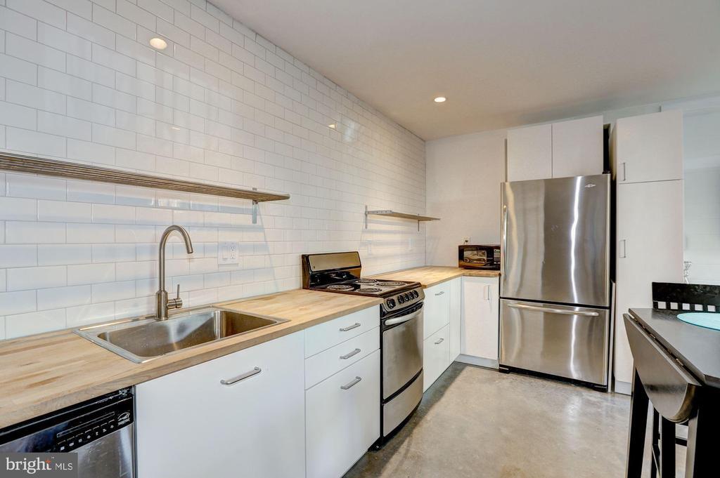 400 U St NW in Washington, DC - Building Photo