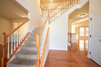 12301 Rotunda Ln in Chester, VA - Foto de edificio - Building Photo