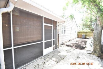 3021 6th Ave N in St. Petersburg, FL - Building Photo - Building Photo