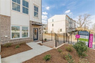 1205 Skylar Ln SE in Atlanta, GA - Building Photo