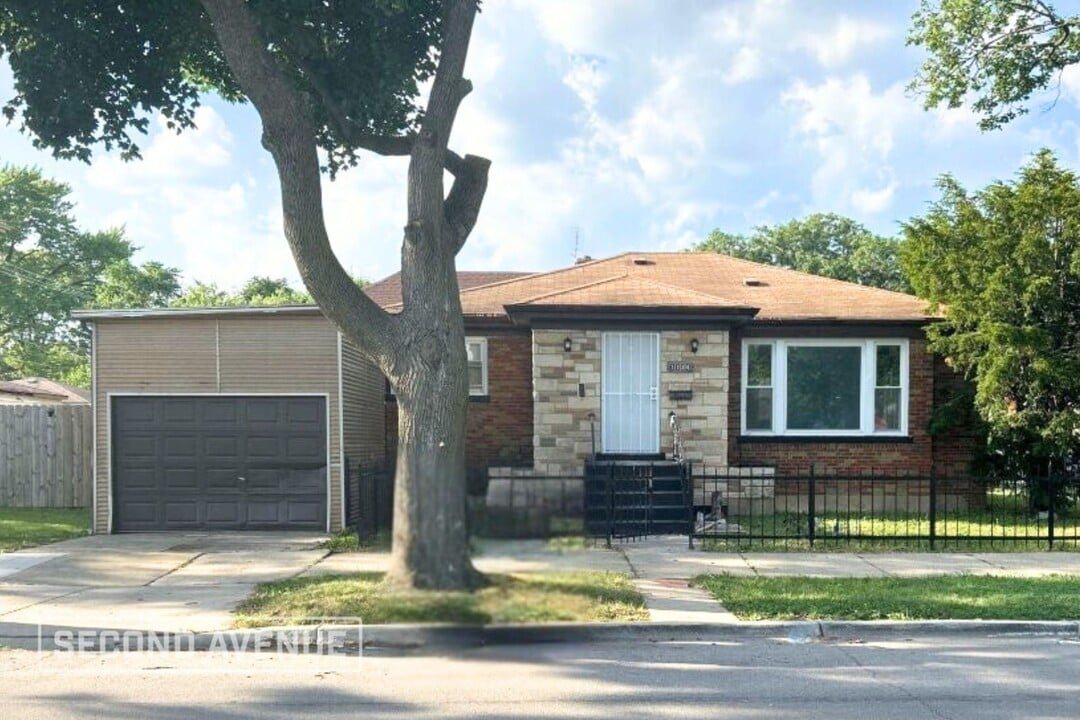 1134 W 90th St in Chicago, IL - Building Photo