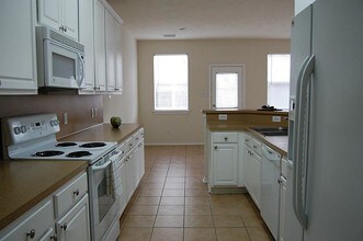 182 N Burberry Park Cir in Spring, TX - Building Photo - Building Photo