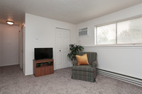 Colonial Manor Apartments in North Ridgeville, OH - Foto de edificio - Interior Photo