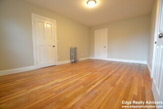 58 Foster St in Boston, MA - Building Photo - Building Photo