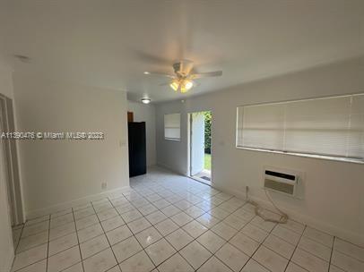 1341 NE 5th Terrace-Unit -2 in Fort Lauderdale, FL - Building Photo - Building Photo