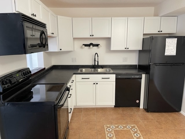 property at 1120 E 6th St