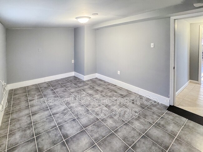 2822 Elizabeth St in Marrero, LA - Building Photo - Building Photo