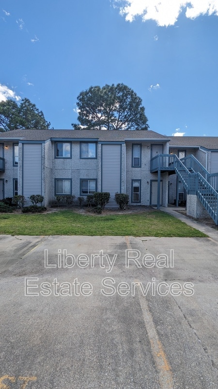 property at 910 Brett Dr