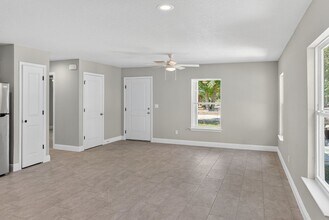 214 Center St in Daytona Beach, FL - Building Photo - Building Photo