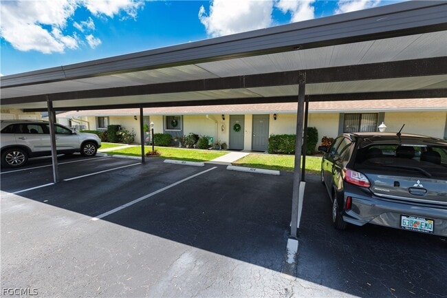 1420 Academy Blvd in Cape Coral, FL - Building Photo - Building Photo