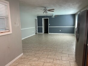 1431 SE 42nd Pl in Gainesville, FL - Building Photo - Building Photo