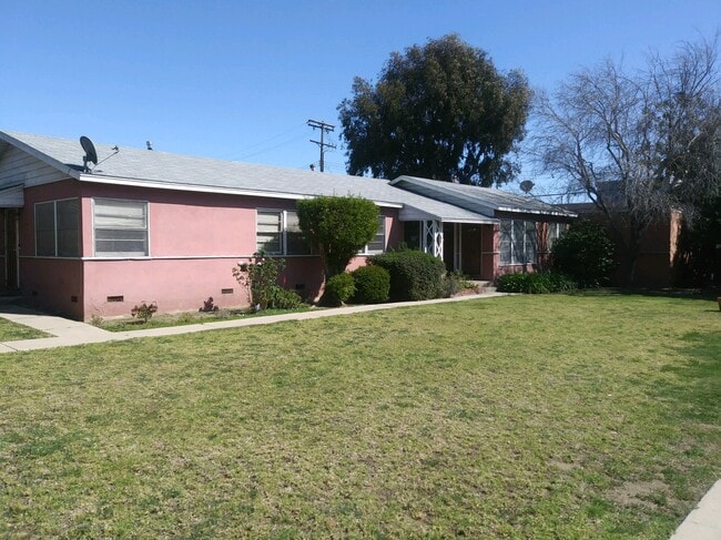 12138 Mitchell Ave, Unit 12138 in Los Angeles, CA - Building Photo - Building Photo