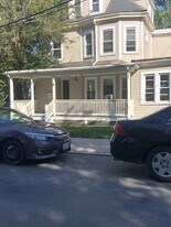 9 Oak Square Ave, Unit #2F in Boston, MA - Building Photo