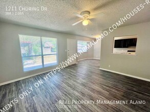 1211 Churing Dr in San Antonio, TX - Building Photo - Building Photo