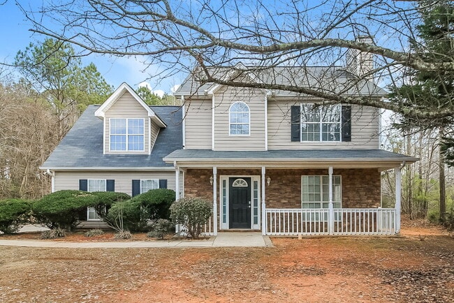 property at 4588 Bouldercrest Rd