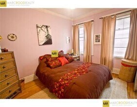 35 Queensberry St, Unit 16 in Boston, MA - Building Photo - Building Photo