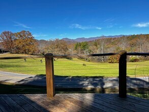 125 Berry Mountain Rd in Sylva, NC - Building Photo - Building Photo