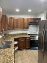 826 Martin St SE in Atlanta, GA - Building Photo - Building Photo