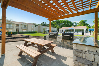 The Retreat at Hidden Bay Apartment Homes in St. Marys, GA - Building Photo - Building Photo