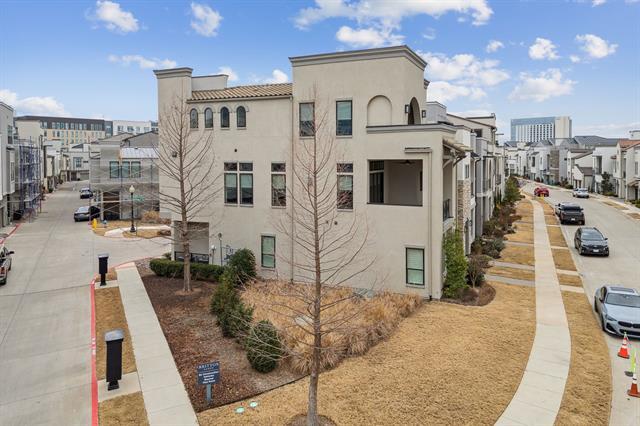 7866 Element Ave in Plano, TX - Foto de edificio - Building Photo