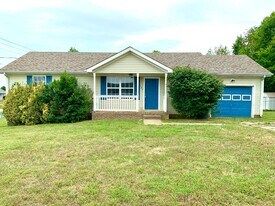122 Grant in Oak Grove, KY - Building Photo