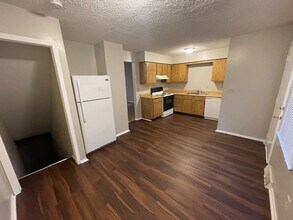 1457 Karl Dr, Unit 1457 in Copley, OH - Building Photo - Building Photo