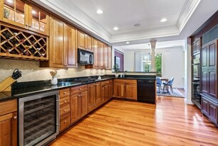 76 Putnam Ave in Cambridge, MA - Building Photo