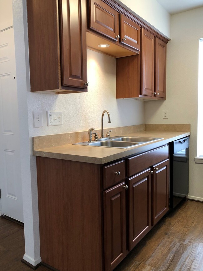 3709 Elliott St in Bryan, TX - Building Photo - Building Photo