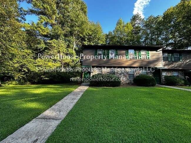 504 Oakwood Ct