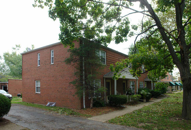 1982-1988 Northwest Blvd in Columbus, OH - Building Photo - Building Photo