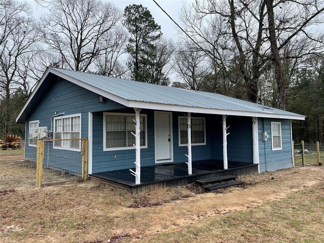 111 Cronin Rd in Shepherd, TX - Building Photo - Building Photo