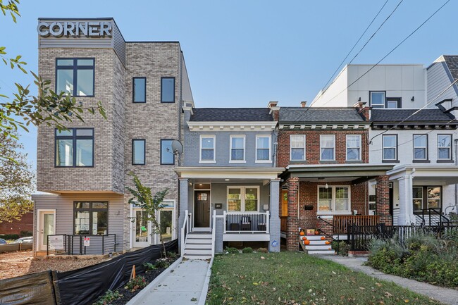 2604 4th St NE in Washington, DC - Building Photo - Building Photo