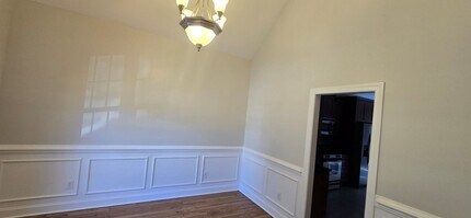 205 Cabot Dr in Winston-Salem, NC - Building Photo - Building Photo